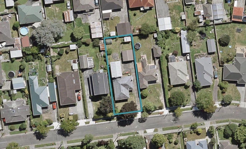 50 Oxford Crescent, Ebdentown, Upper Hutt - Carousel 1
