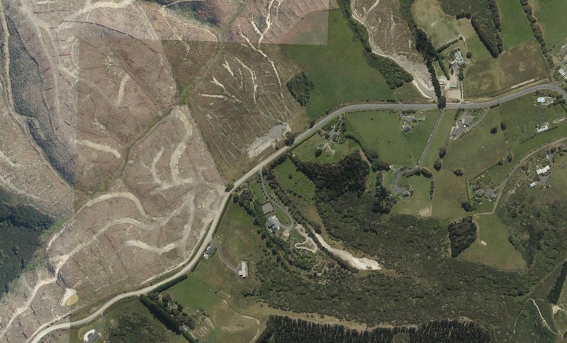 133 Big Stone Road, Brighton, Dunedin - Carousel 1
