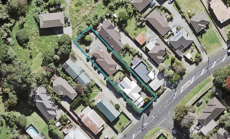 1/71 Golf Road, New Lynn, Auckland - Carousel 1