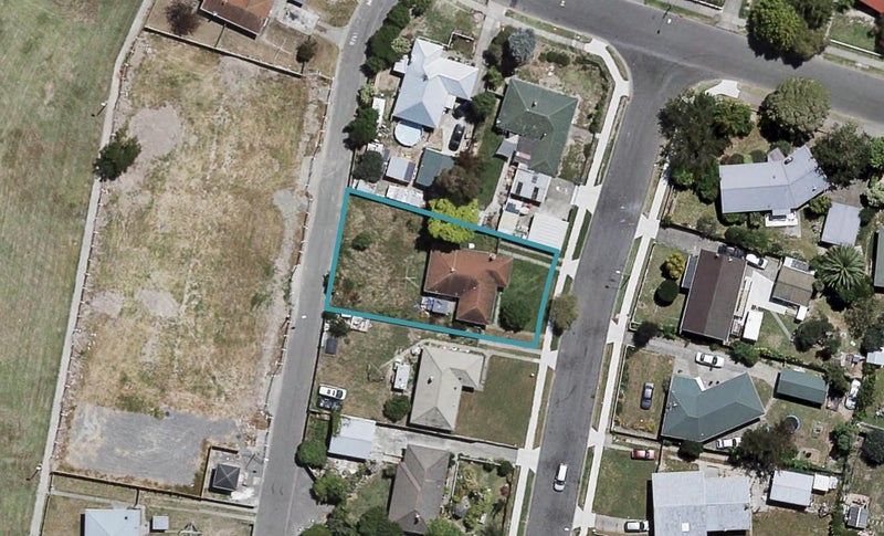 3 Scully Crescent, Onekawa, Napier - Carousel 1