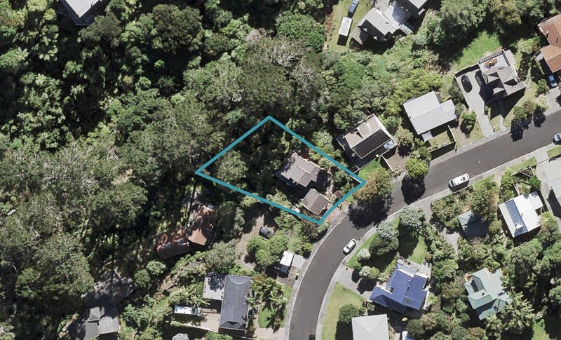 13 Telstar Place, Beach Haven, Auckland - Carousel 1