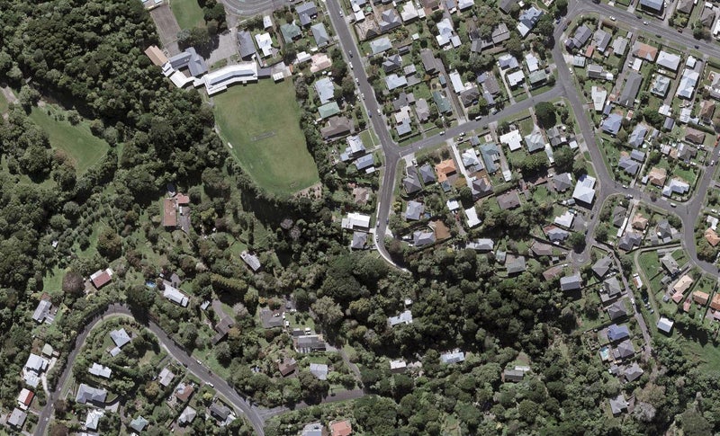 18 Hursthouse Street, Vogeltown, New Plymouth - Carousel 1