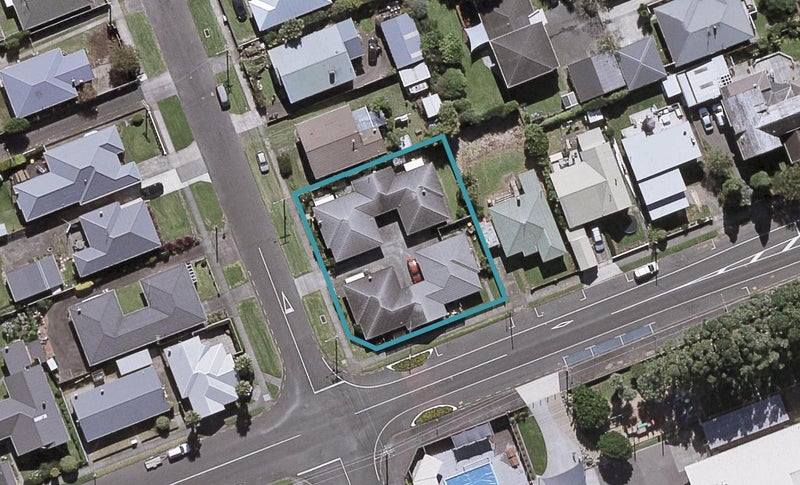 2/39 Sackville Street, Fitzroy, New Plymouth - Carousel 1