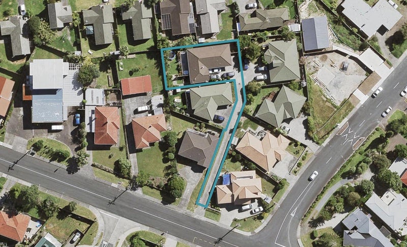 38B Awaroa Road, Sunnyvale, Auckland - Carousel 1