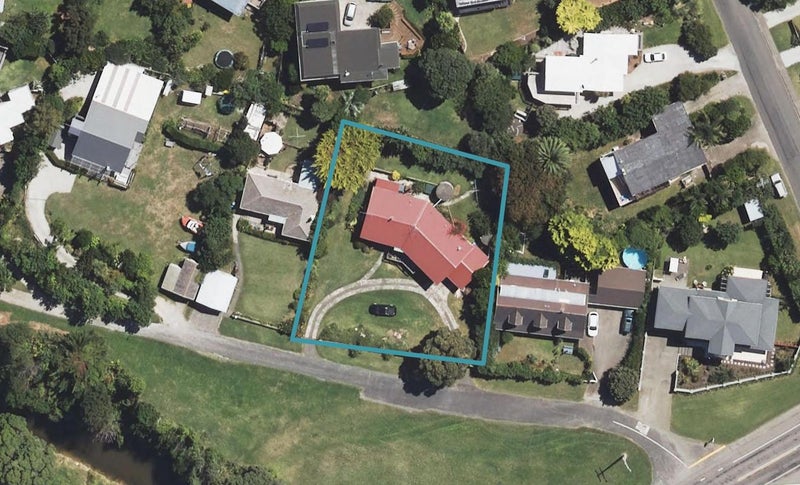 7 Moana Road, Okitu, Gisborne - Carousel 1