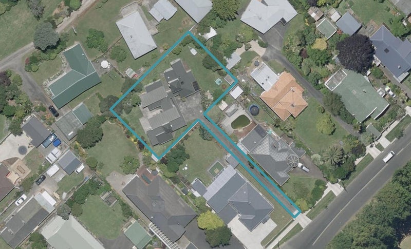 56 Parsons Street, Saint Johns Hill, Whanganui - Carousel 1