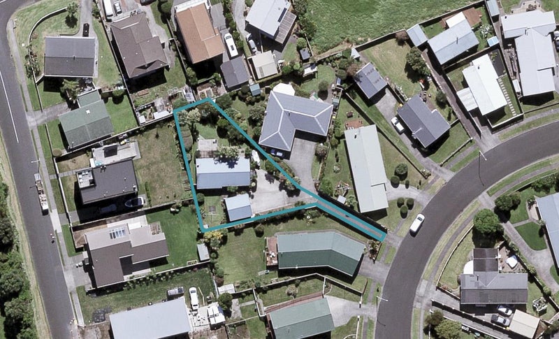 18B Meade Place, Bell Block, New Plymouth - Carousel 1