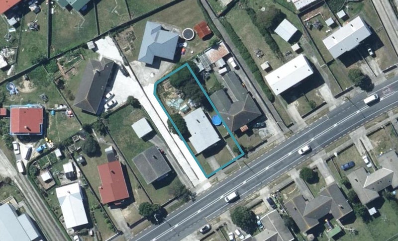 109 Warspite Avenue, Cannons Creek, Porirua - Carousel 1
