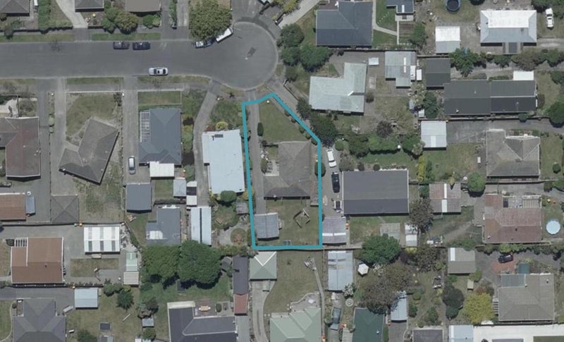10 Aspen Place, Parklands, Christchurch - Carousel 1