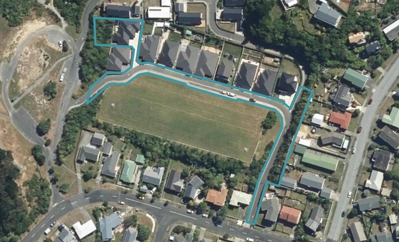 18 Lime Grove, Maungaraki, Lower Hutt - Carousel 1