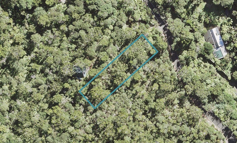 51 Lone Kauri Road, Karekare, Auckland - Carousel 1