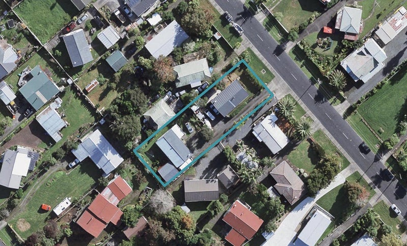 24A Parakai Avenue, Parakai, Auckland - Carousel 1