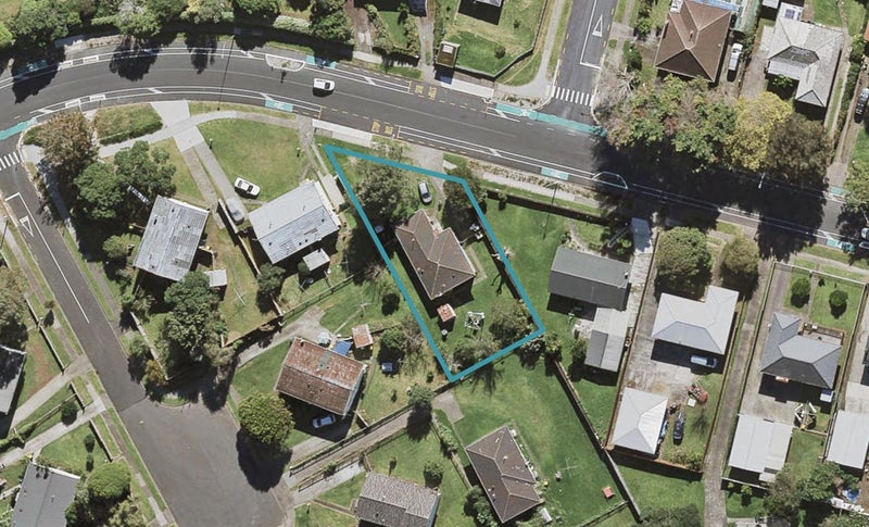 75 Friesian Drive, Mangere, Auckland - Carousel 1