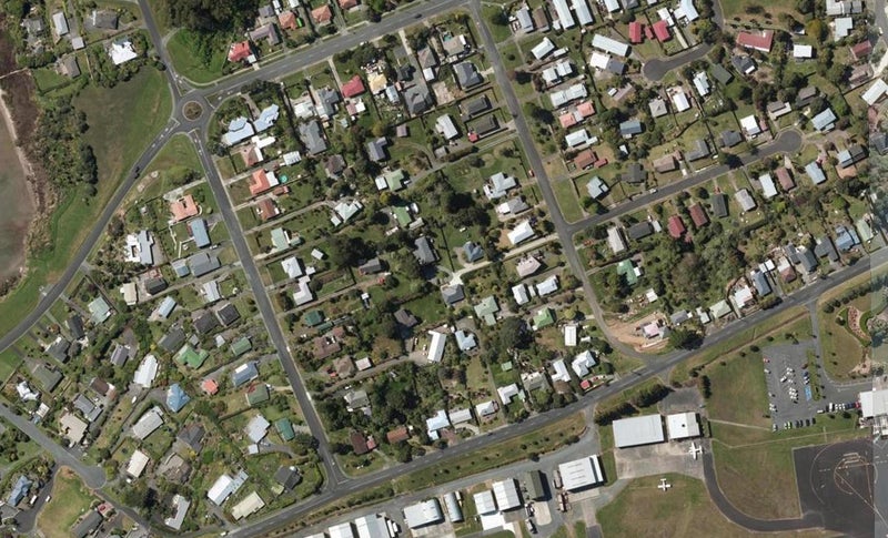 11 Cockburn Street, Onerahi, Whangarei - Carousel 1