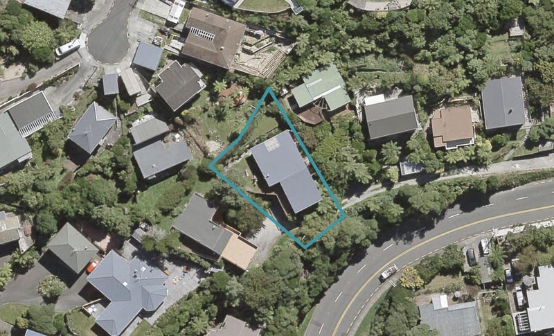 47 London Road, Korokoro, Lower Hutt - Carousel 1