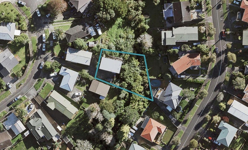 9A Bannister Place, New Windsor, Auckland - Carousel 1