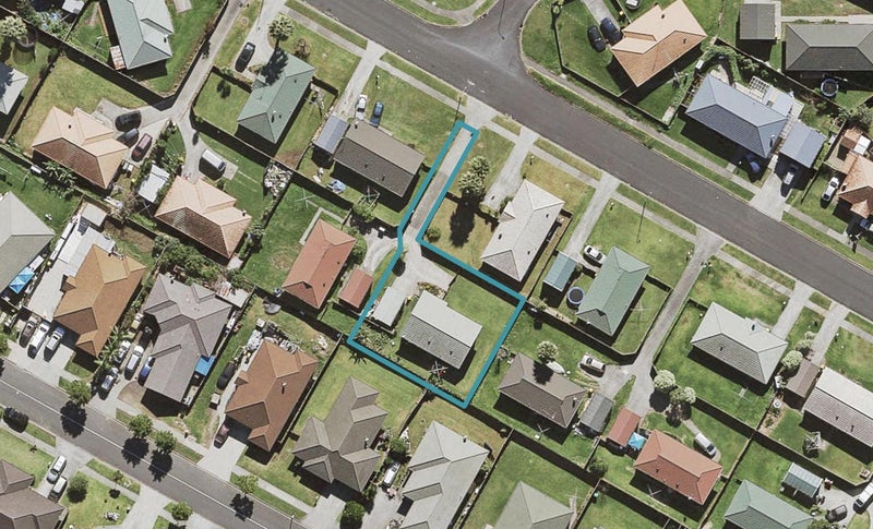 47 Manston Road, Mangere, Auckland - Carousel 1