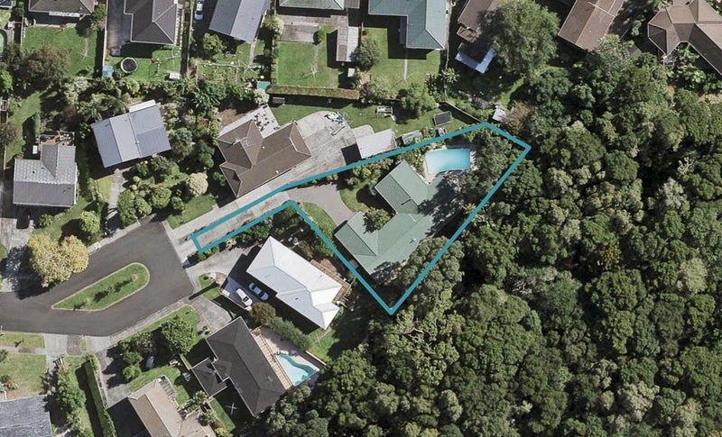 20 Frank Place, Hillpark, Auckland - Carousel 1