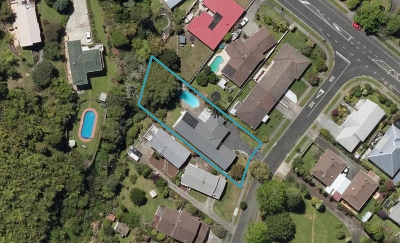 4 Elgin Place, Kamo, Whangarei - Carousel 1