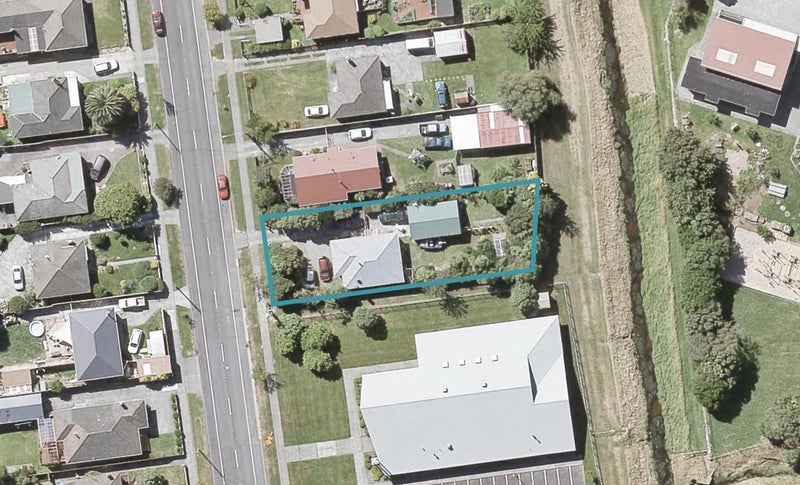 28 Wellington Road, Wainuiomata, Lower Hutt - Carousel 1