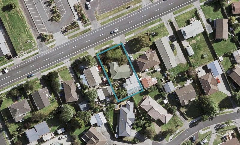 29 Riverton Drive, Randwick Park, Auckland - Carousel 1