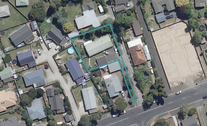 63 Insoll Avenue, Enderley, Hamilton - Carousel 1