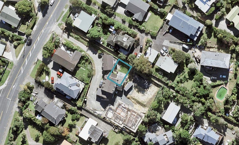 121B Deep Creek Road, Torbay, Auckland - Carousel 1