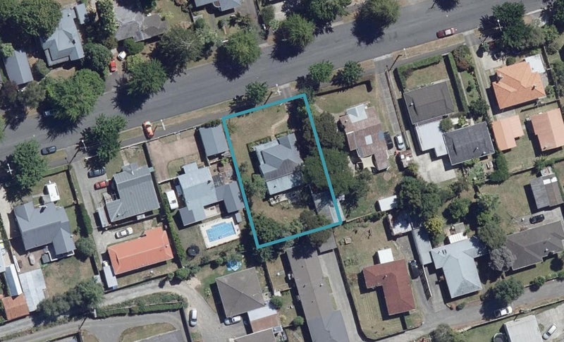 80 Wellington Street, Hamilton East, Hamilton - Carousel 1
