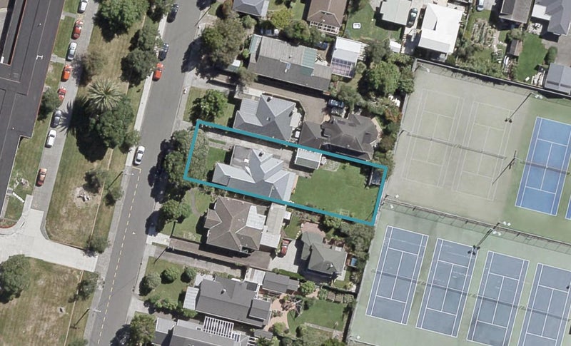 20 Kauri Street, Woburn, Lower Hutt - Carousel 1