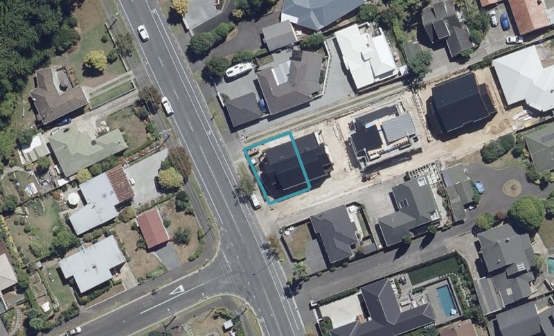 1/70 Beerescourt Road, Beerescourt, Hamilton - Carousel 1