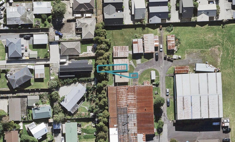 30 Rauemi Way, Te Atatū South, Auckland - Carousel 1