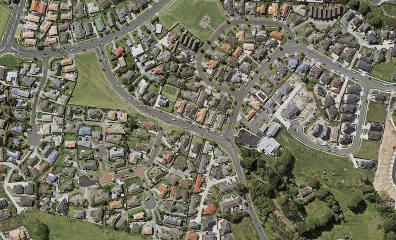 24 Hilltop Road, Clover Park, Auckland - Carousel 1