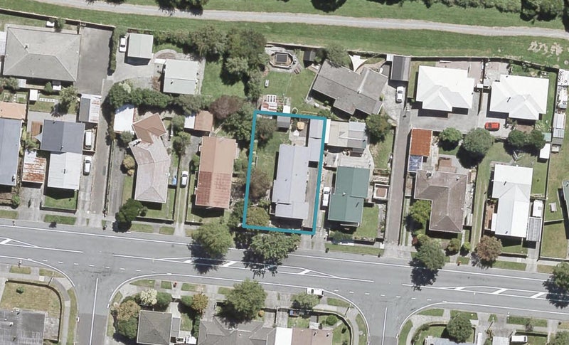 53 Gemstone Drive, Birchville, Upper Hutt - Carousel 1