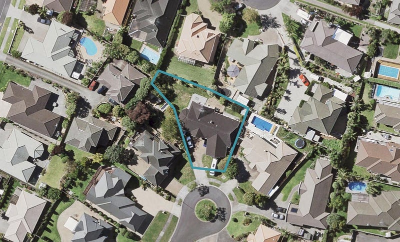 12 Balbriggan Rise, Dannemora, Auckland - Carousel 1