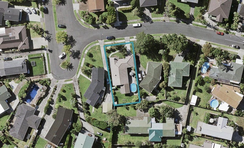 10 Imatra Place, Sunnyhills, Auckland - Carousel 1