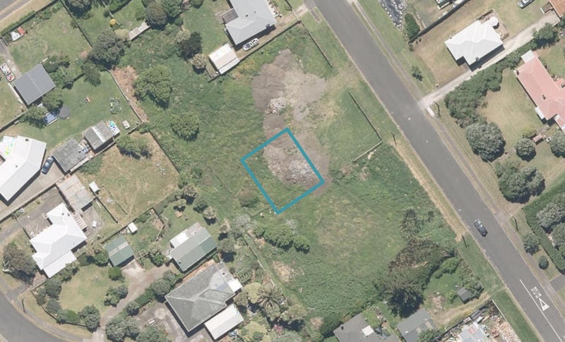 9B Egmont Street, Castlecliff, Whanganui - Carousel 1