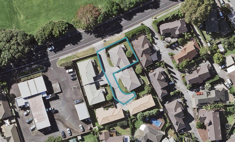 3/191 Gills Road, Half Moon Bay, Auckland - Carousel 1