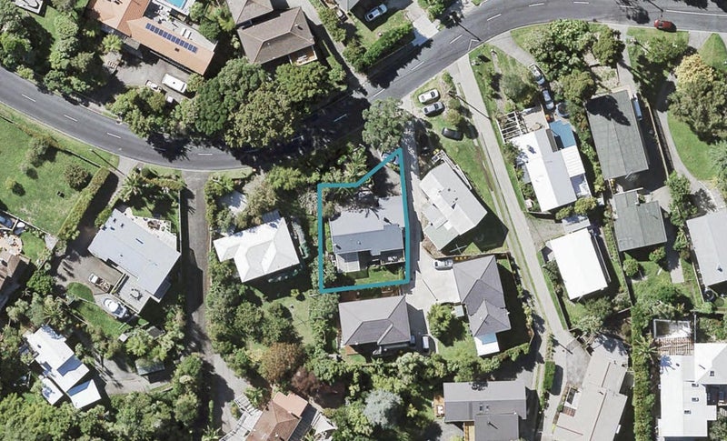 54 Channel View Road, Campbells Bay, Auckland - Carousel 1