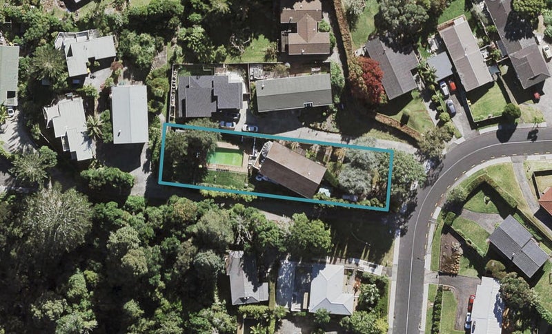 7 Pemberton Avenue, Bayview, Auckland - Carousel 1
