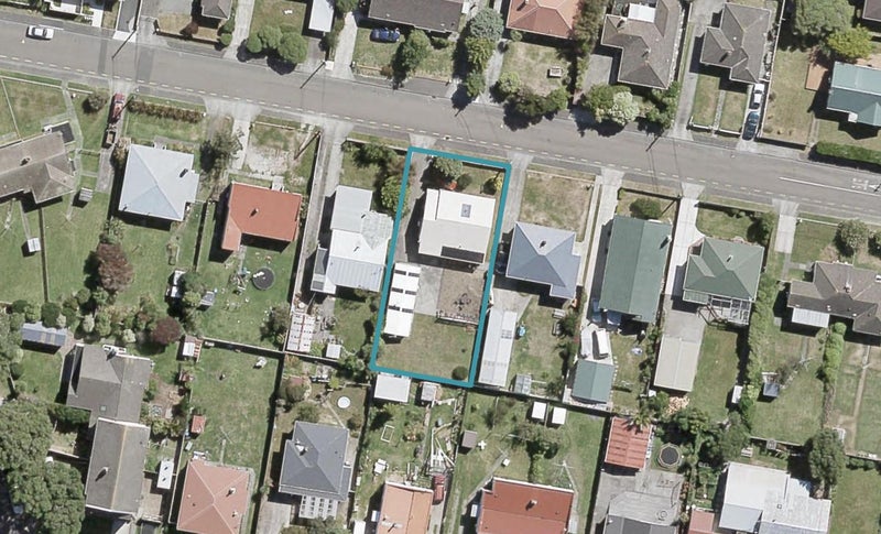 11 Tirangi Road, Moera, Lower Hutt - Carousel 1