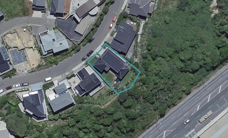 40 Cameron Street, Kaiwharawhara, Wellington - Carousel 1