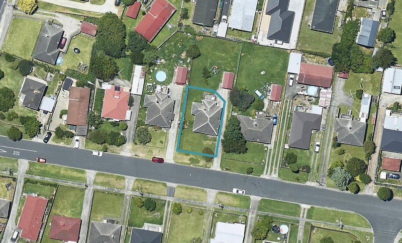 31B Oxford Street, Parkvale, Tauranga - Carousel 1