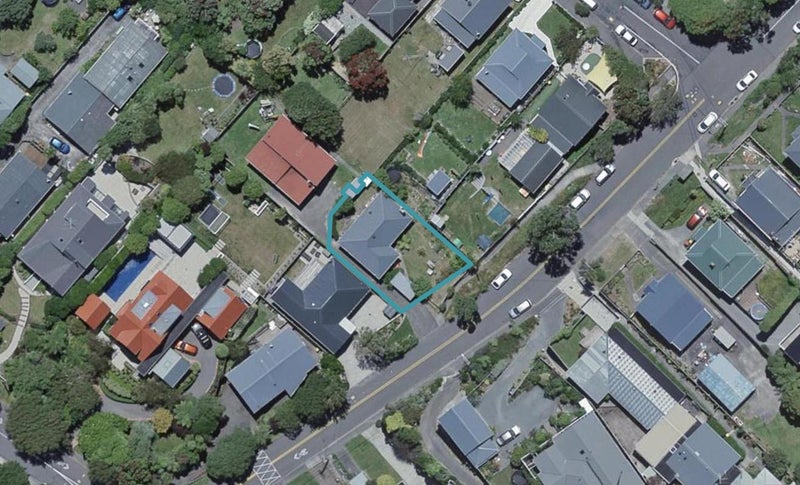 22 Bombay Street, Ngaio, Wellington - Carousel 1