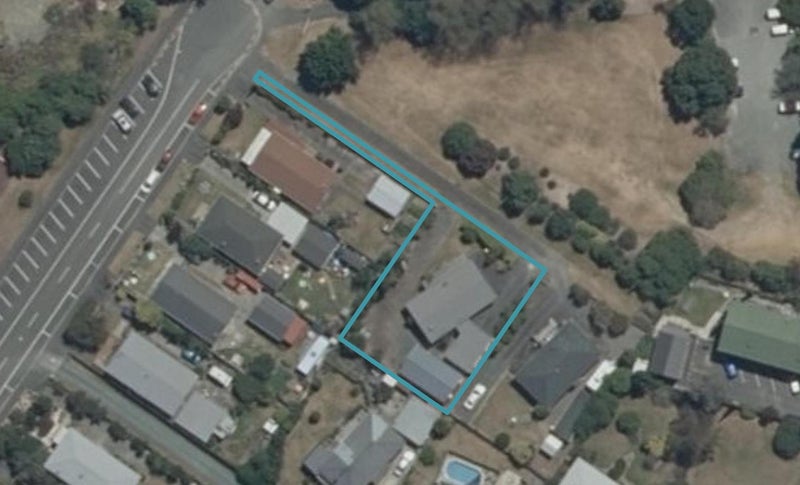 102 North Road, The Wood, Nelson - Carousel 1