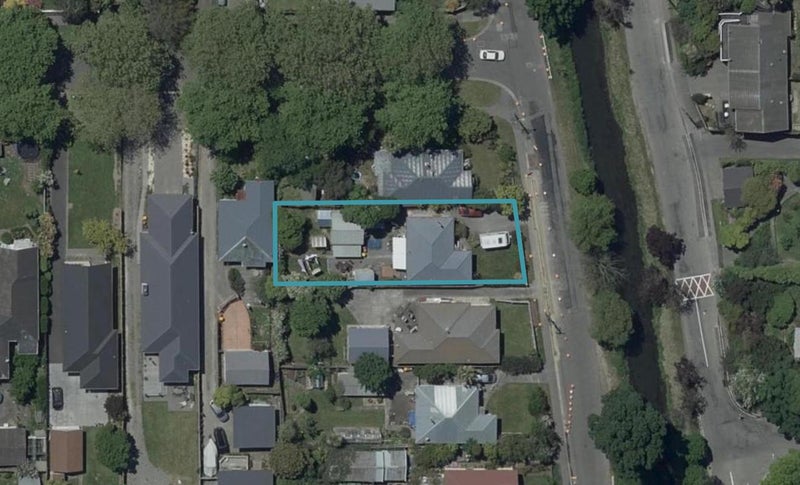 225 Eastern Terrace, Beckenham, Christchurch - Carousel 1