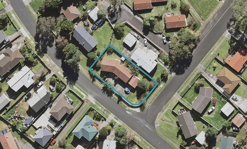 46 Ashgrove Road, Mangere, Auckland - Carousel 1