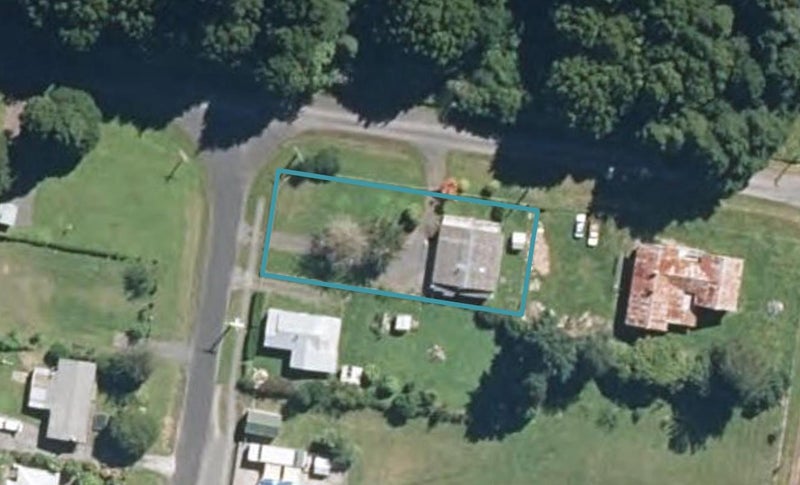 1 Ohorere Street, Owhango - Carousel 1