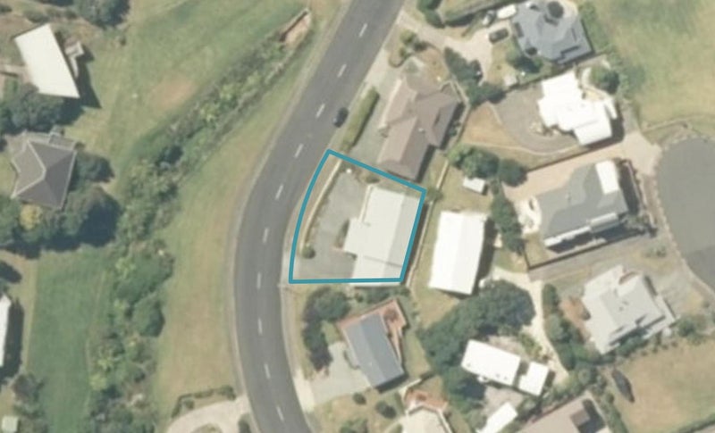 235 Onemana Drive, Onemana, Whangamatā - Carousel 1