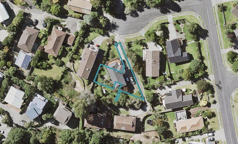 7C Serrata Place, Browns Bay, Auckland - Carousel 1