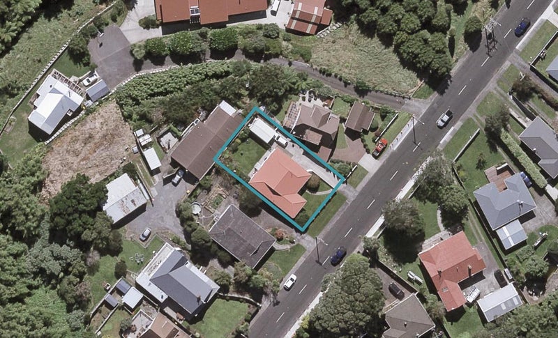 214 Frankley Road, Frankleigh Park, New Plymouth - Carousel 1